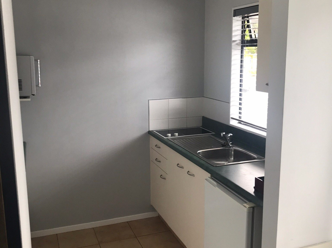 水瓶座汽车旅馆主图