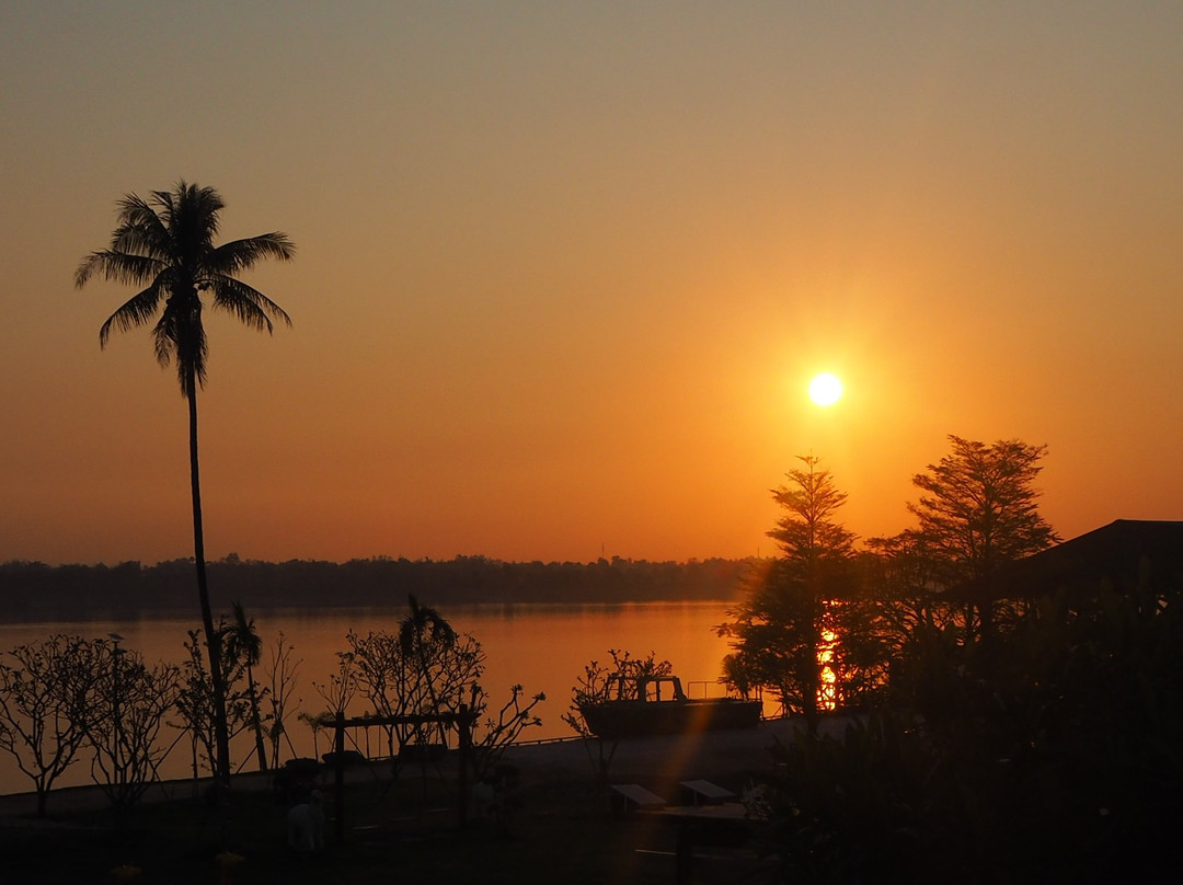 Vieng Khong Hotel主图