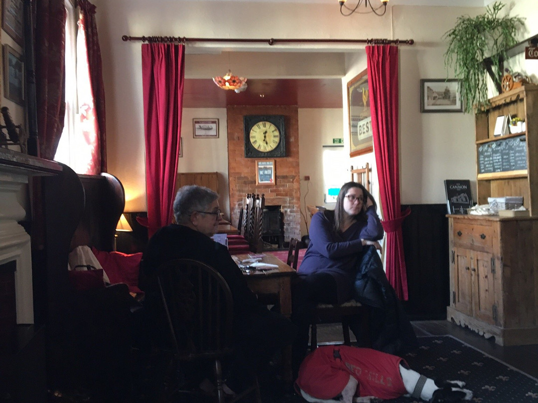 The Cannon Inn主图