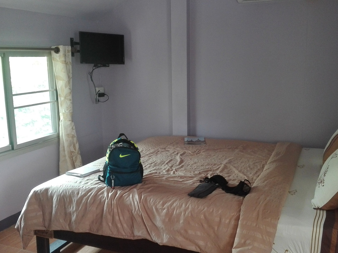 Pan Din Boutique主图