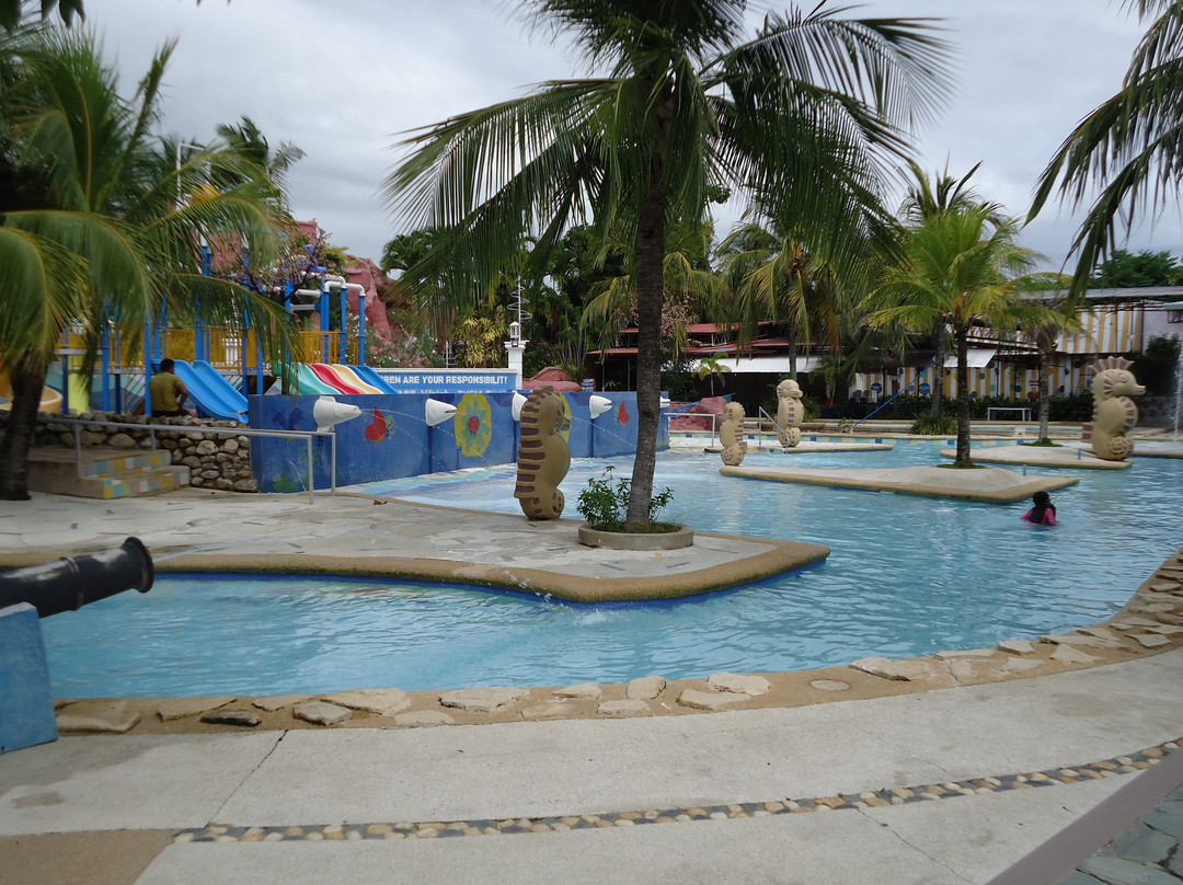 Intosan Beach Resort主图