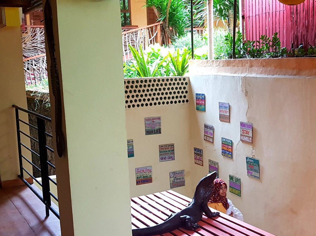 Centro Bajo Hotel & Resto主图