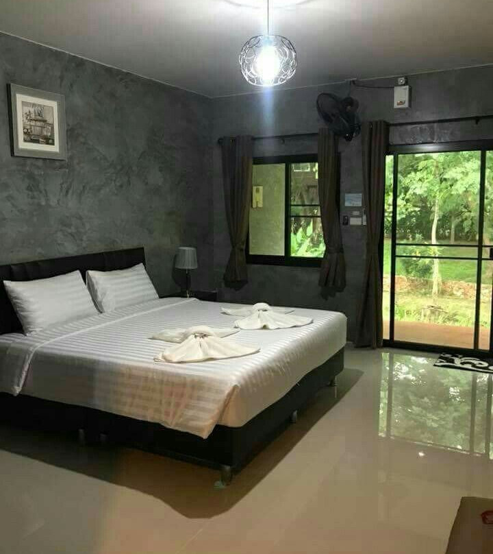 Alongkorn Farm and Resort主图