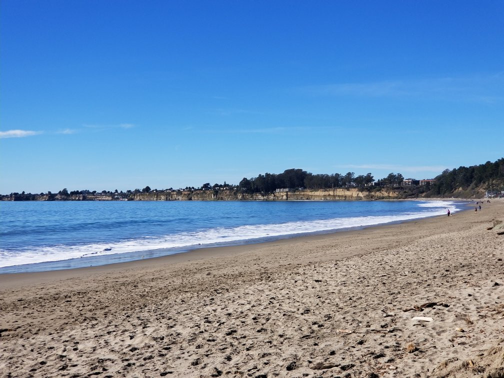 Seacliff State Beach, California景点图片