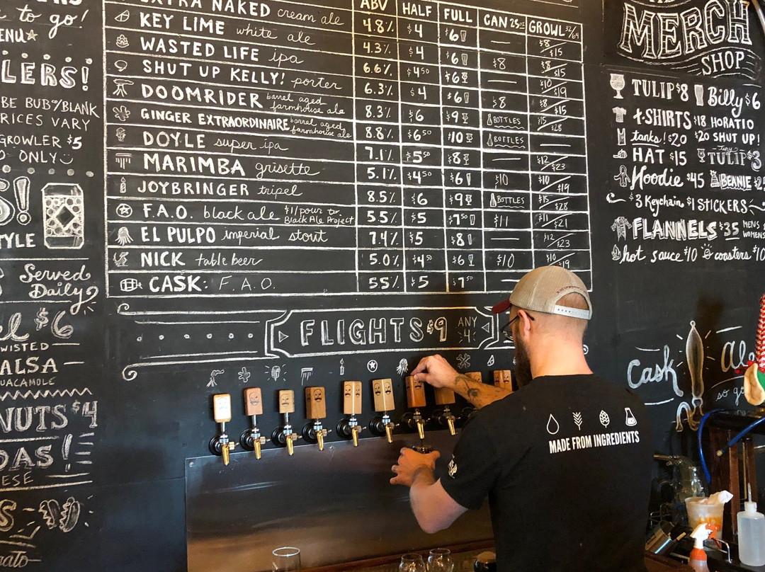 Bone Up Brewing Company-Everett必去景点