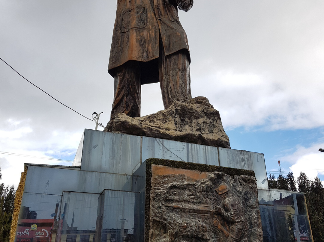 Plaza Daniel Carrion-Cerro de Pasco必去景点
