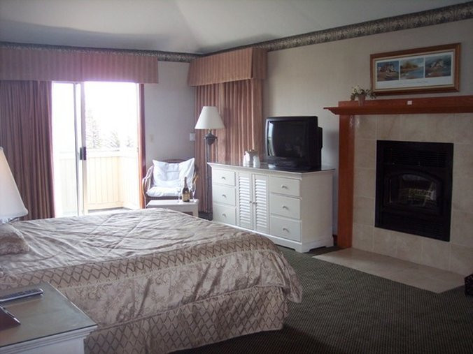 Bodega Coast Inn & Suites主图