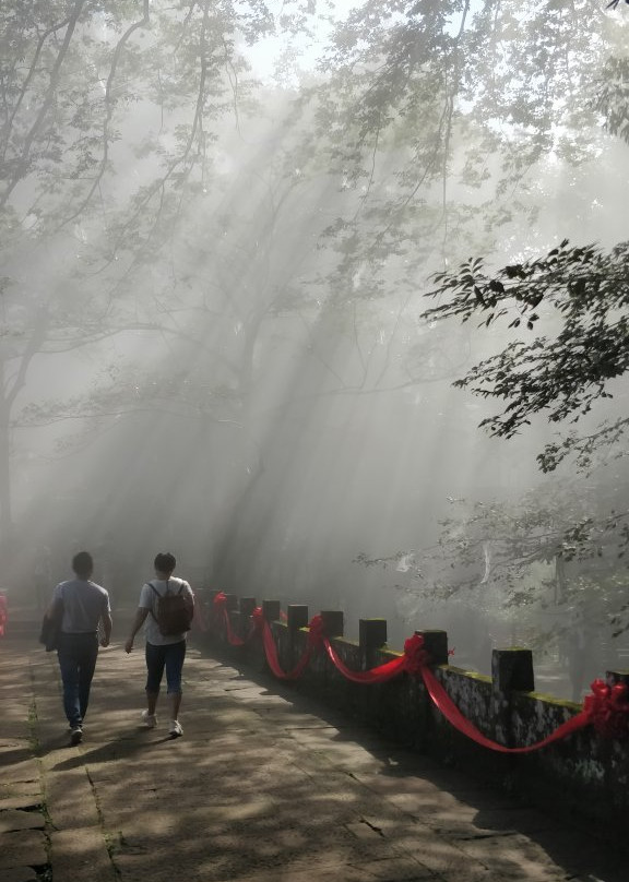 齐云山景点图片