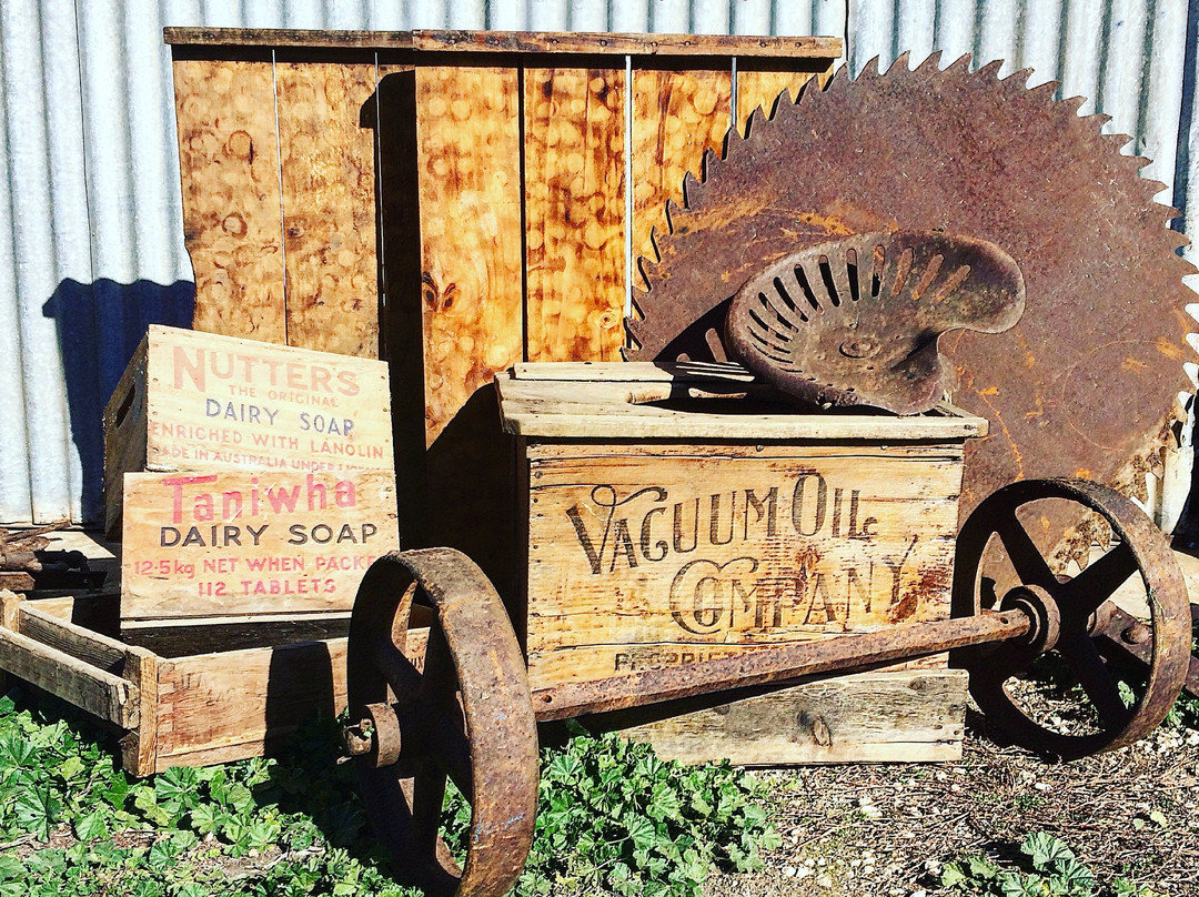 Scullery Days Vintage景点图片