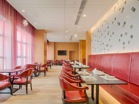 华美达安可酒店主图