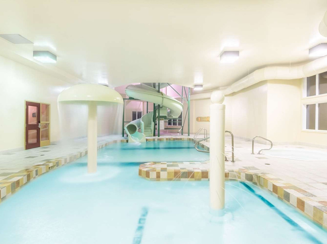 Super 8 by Wyndham St Johns主图