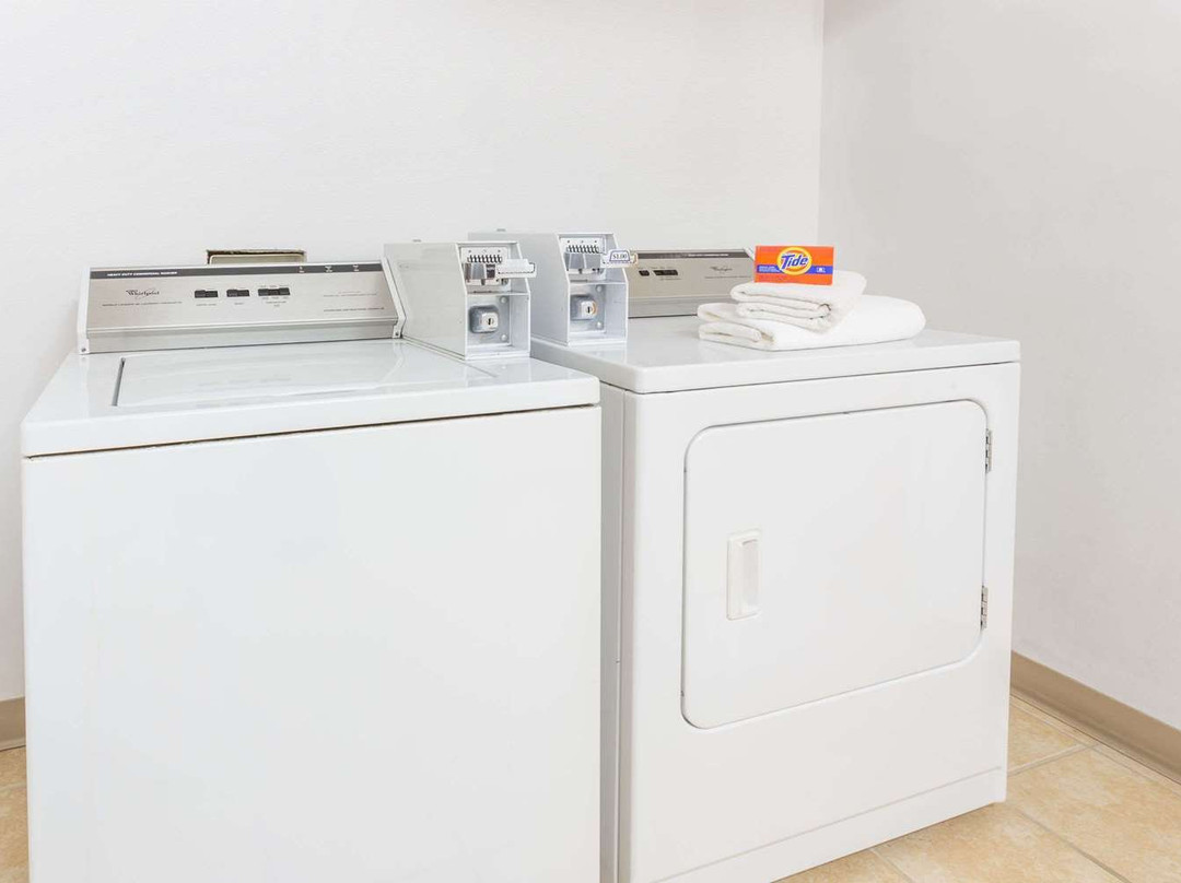 乔利埃特温盖特温德姆酒店主图