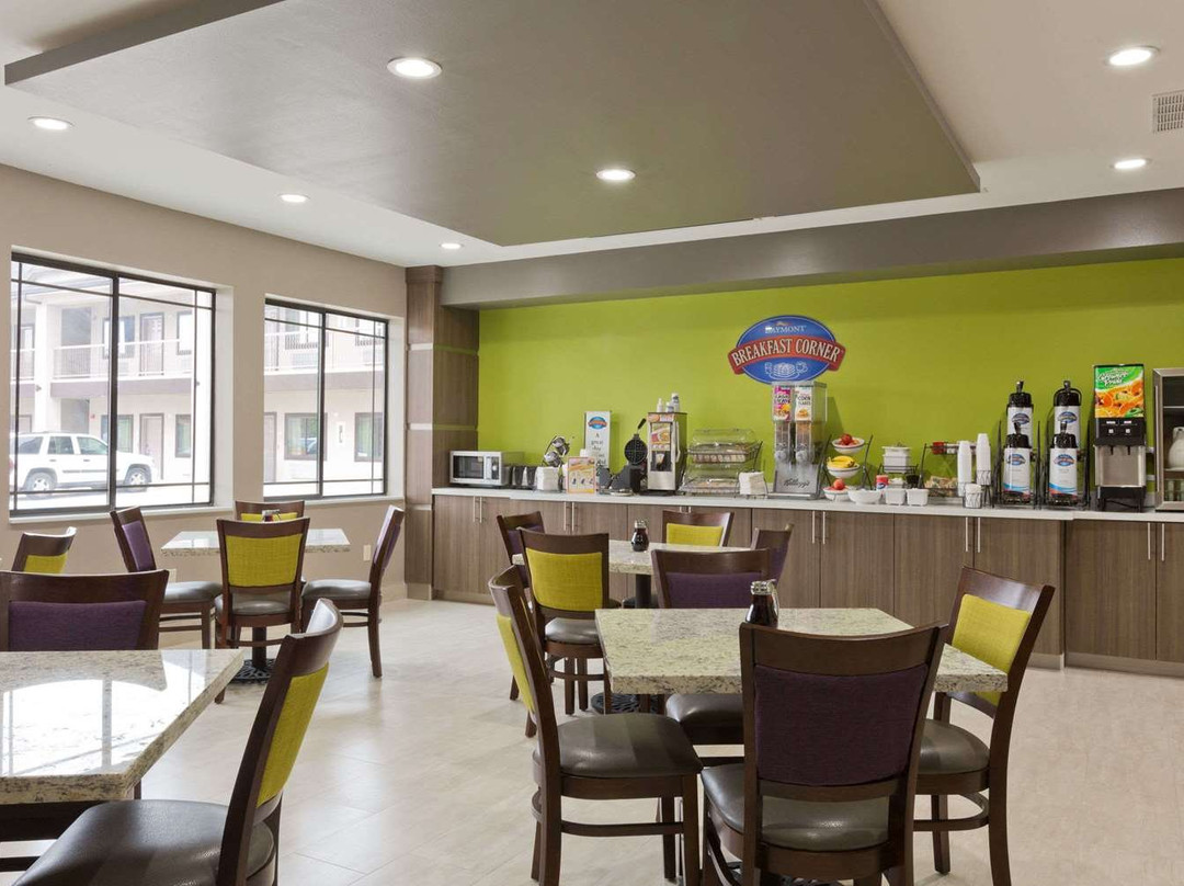 Baymont by Wyndham Bryan College Station主图