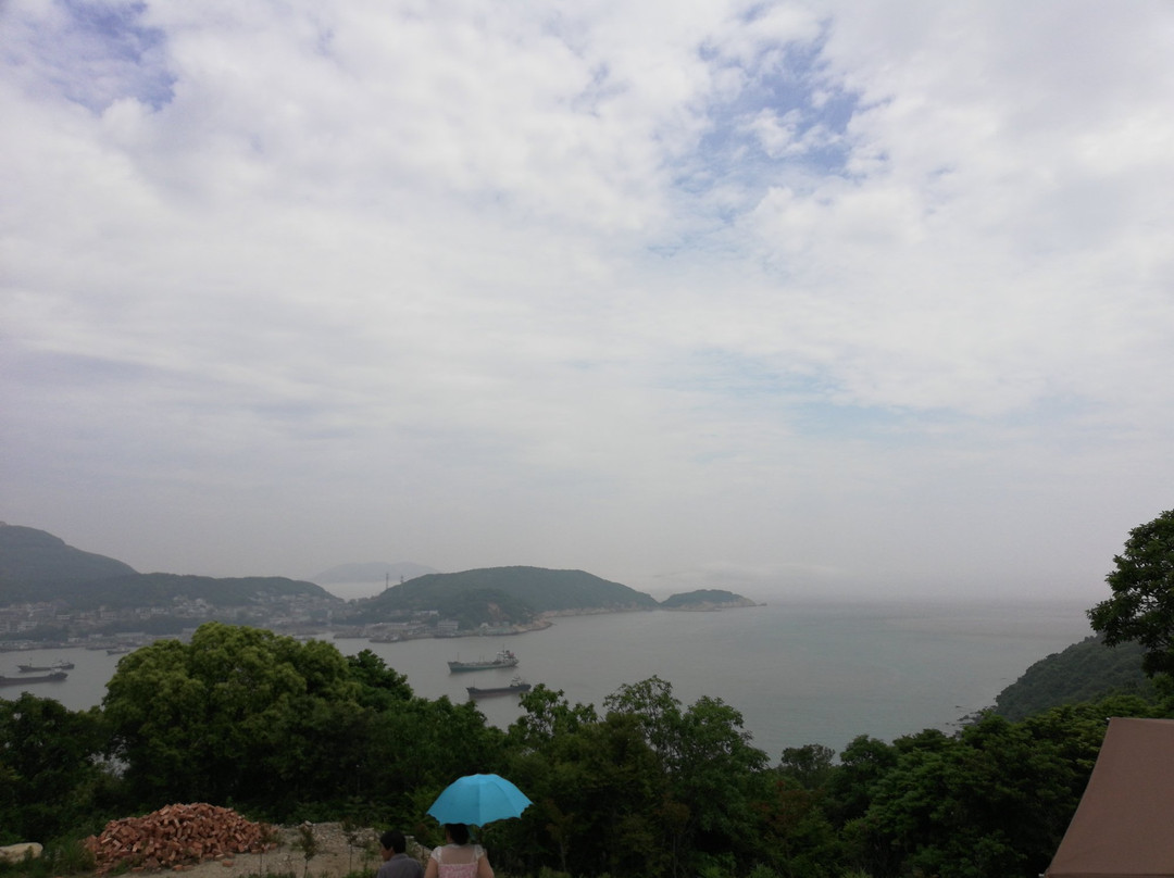 乌石砾滩-舟山市必去景点