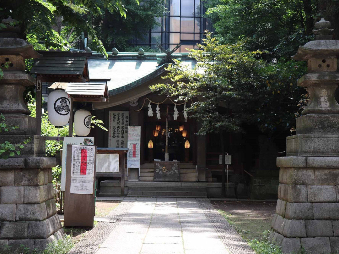 Inari Kio Shrine景点图片