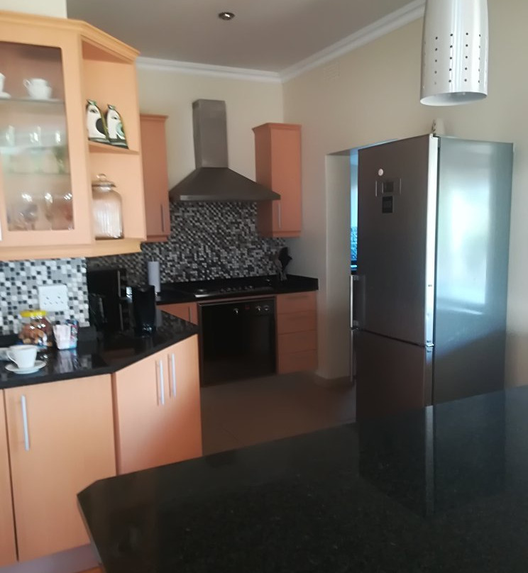 Milkwood on Main主图