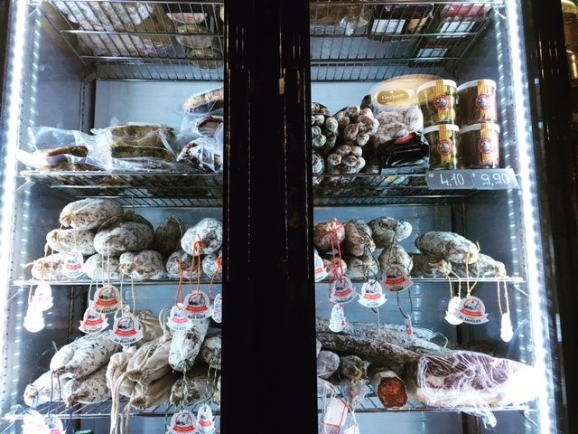 Epicerie Fine Saint-Yves景点图片