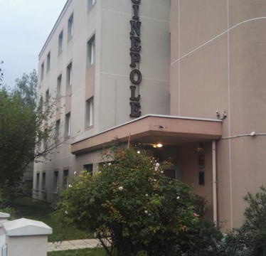 联盟酒店 - 靠近巴黎主图