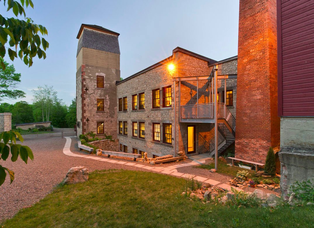 Alton Mill Arts Centre-Alton必去景点