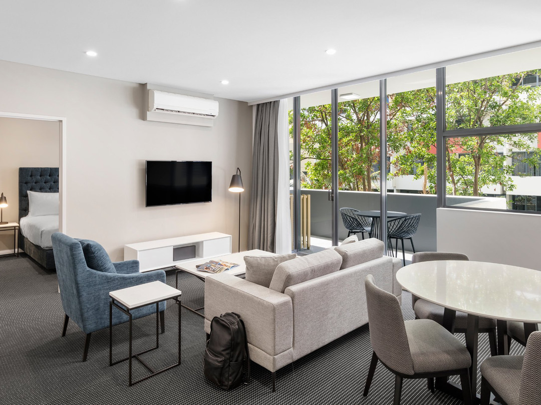 美利通套房酒店-滑铁卢主图