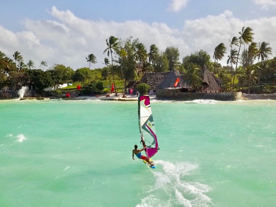 Surfescape-Pwani Mchangani必去景点