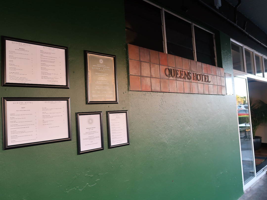 Queens Hotel主图