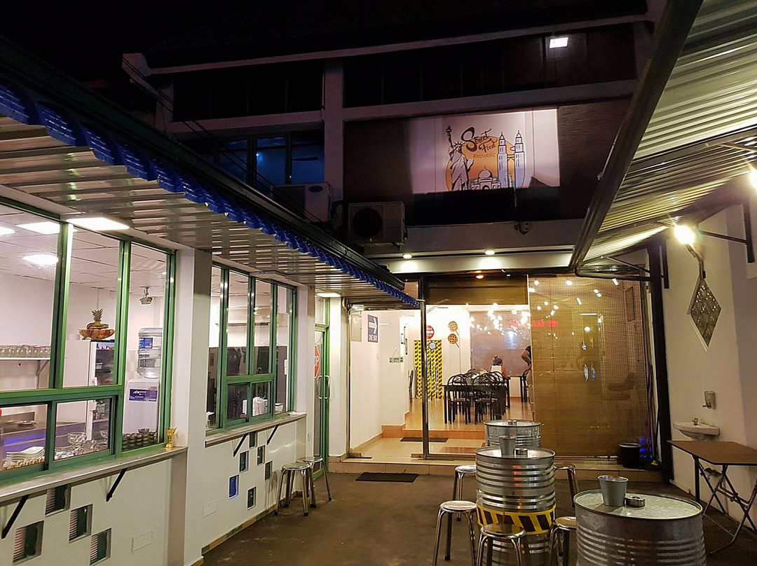 Dehiwala餐馆和美食-Street Food Republic