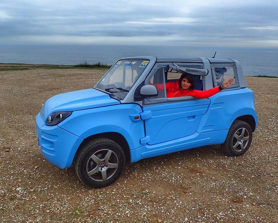 LOCATOUISLE Location Voiture-Le Palais必去景点