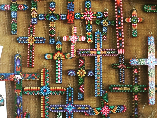 Galapagos Artesanias-昆卡必去景点