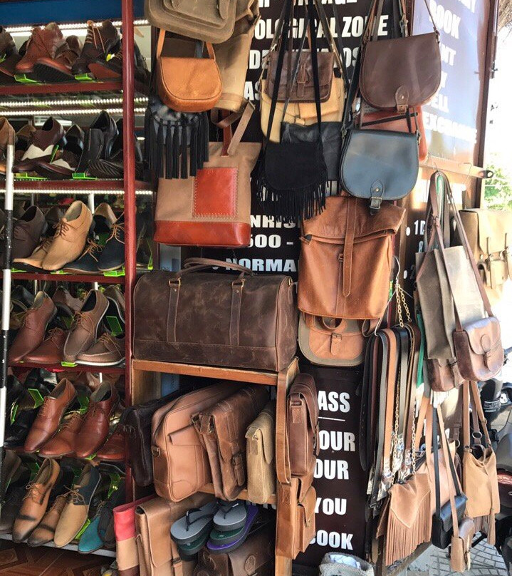 Khanh Hong Shoes Shop-会安必去景点