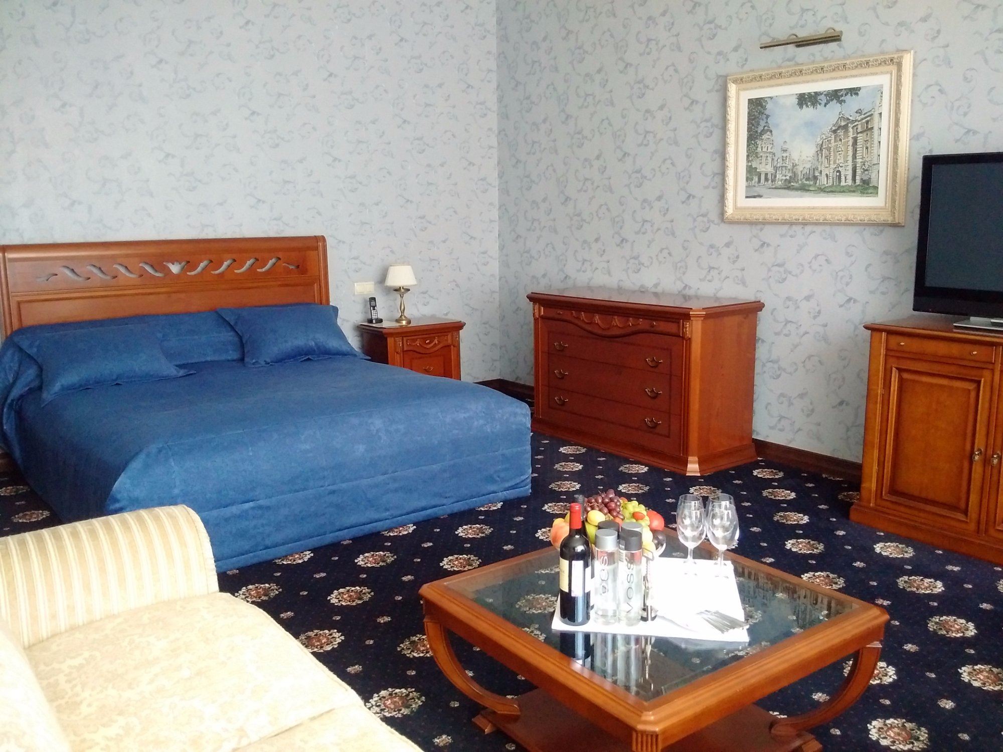 Aurora Hotel-官方