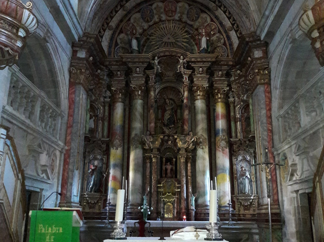 Iglesia de Santa Maria la Real景点图片