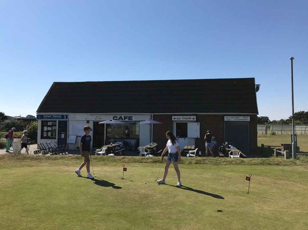 Solent Meads Golf Centre景点图片