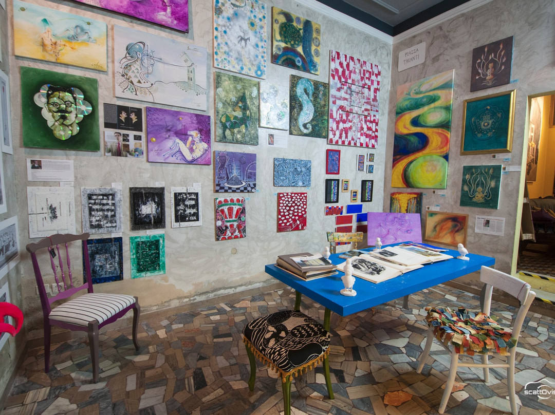 Galleria d'Arte Puzzle-佛罗伦萨必去景点