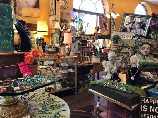 Art in the Alley-德卢斯必去景点