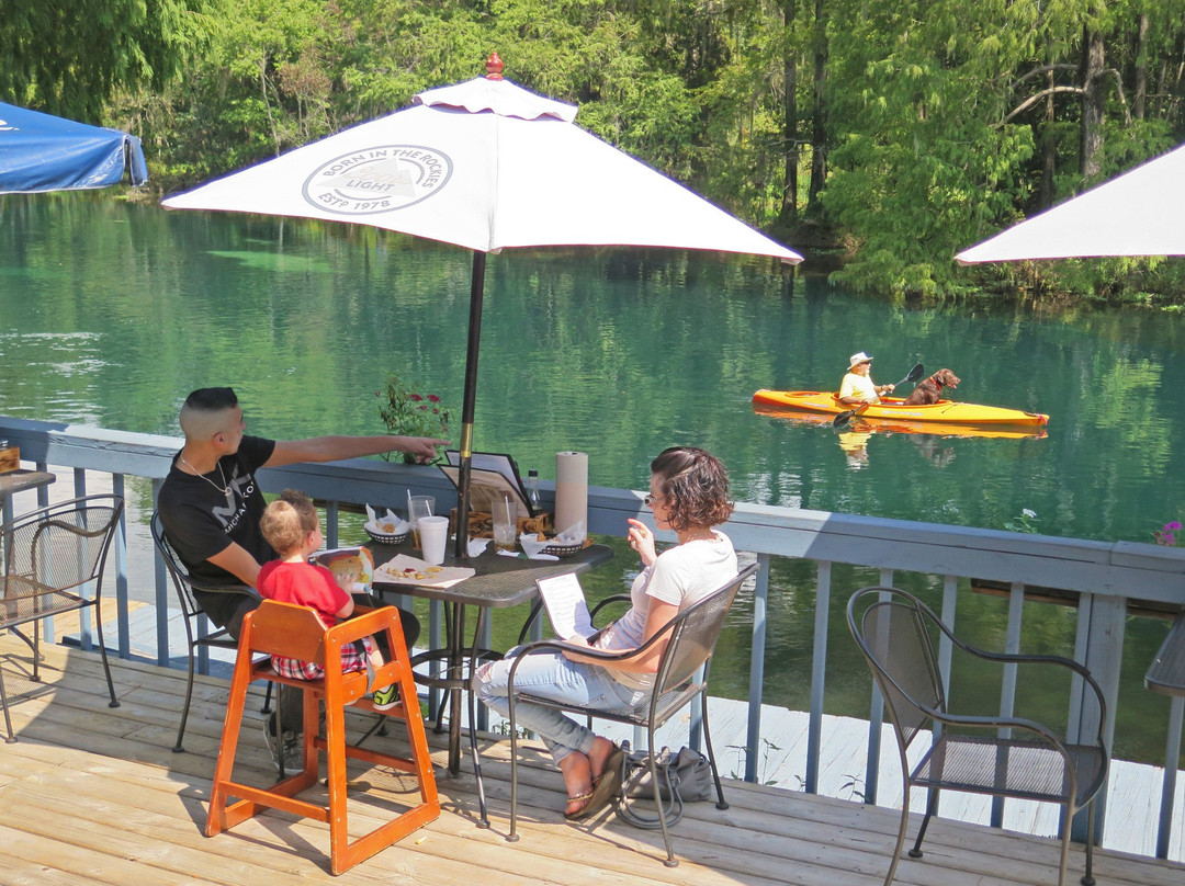 Dunnellon餐馆和美食-Swampy's Bar & Grille