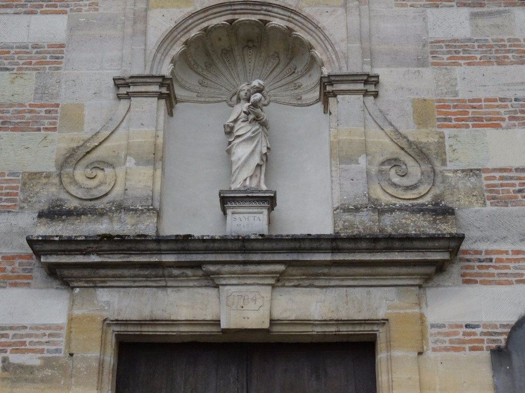 Eglise Notre-Dame-du-Château-Sainte-Menehould必去景点