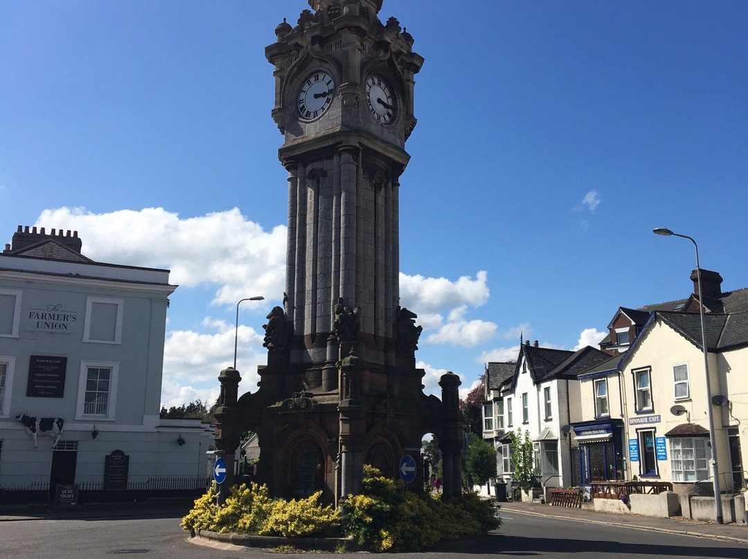 Miles' Clocktower - Queen Street-埃克塞特必去景点
