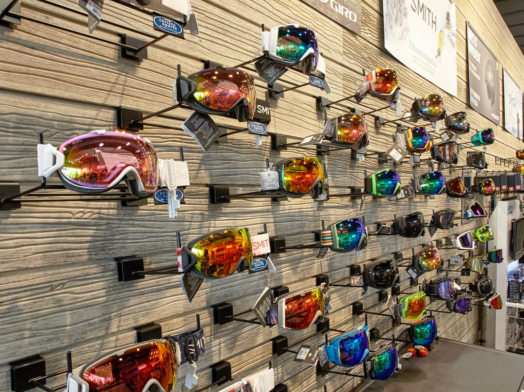 Christy Sports Ski and Snowboard-恩格尔伍德必去景点