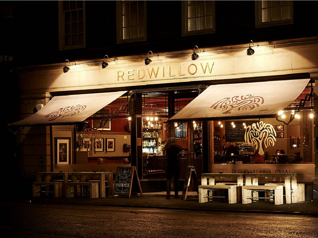 RedWillow-麦克尔斯菲尔德必去景点