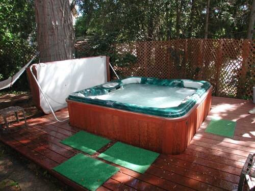 The Historic American River Inn主图