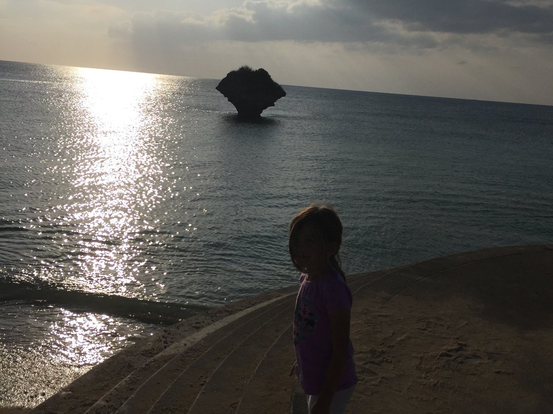 Toguchi Beach景点图片