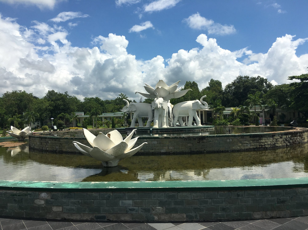 Naypyidaw Zoological Garden-内比都必去景点