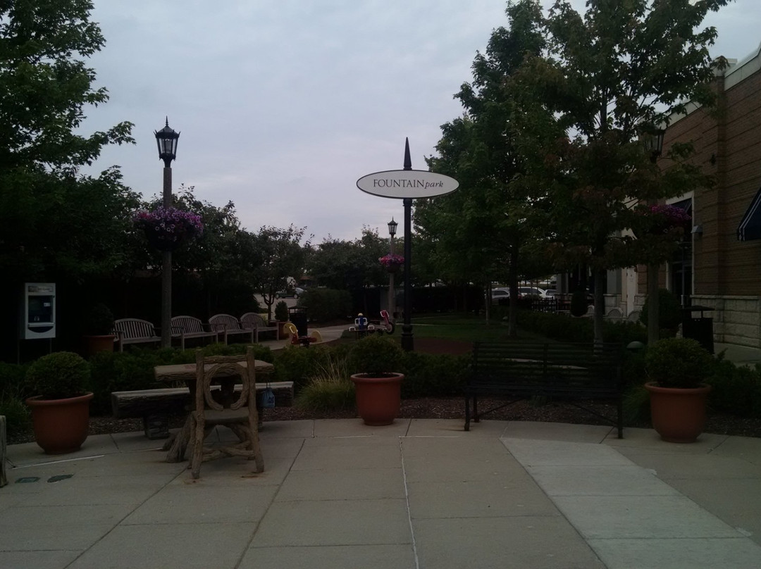 The Village of Rochester Hills-罗切斯特必去景点