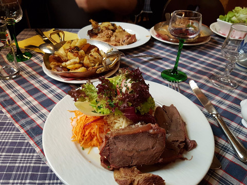 Restaurant Fink Stuebel  主图