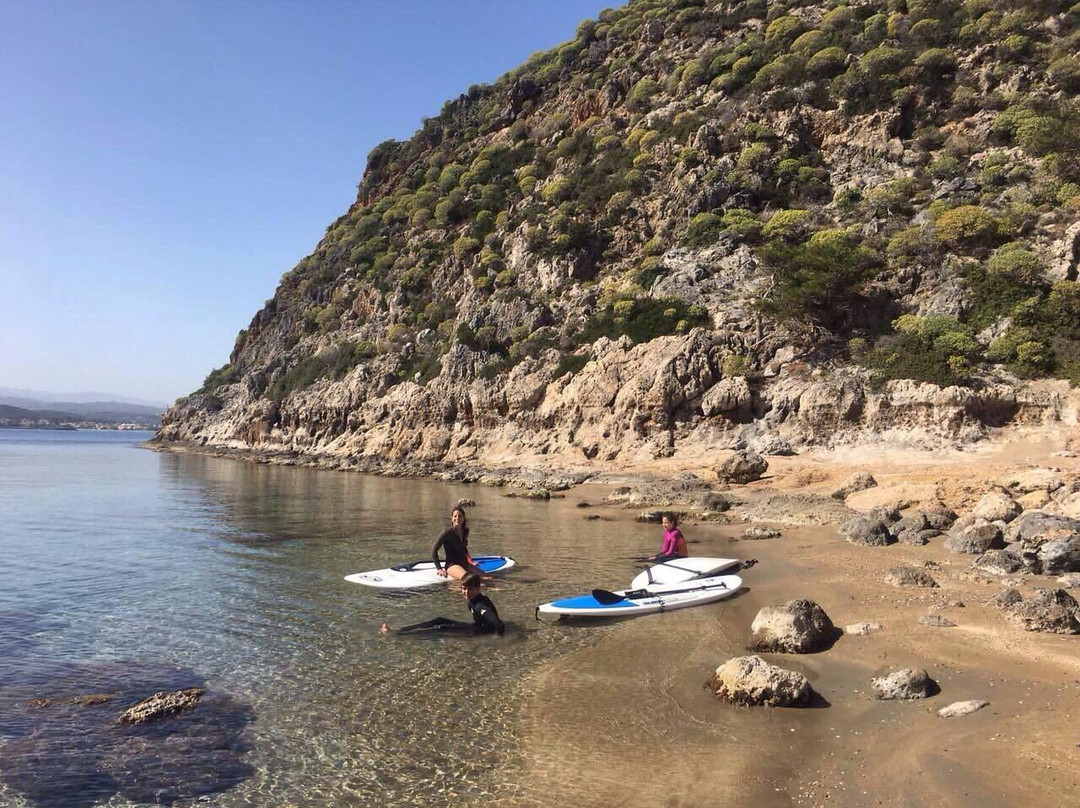 Chania Surf Club-阿吉亚玛丽娜必去景点