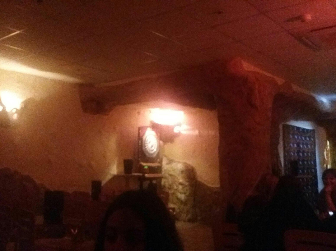 Olocau旅游景点-La Gruta Cocktails Bar