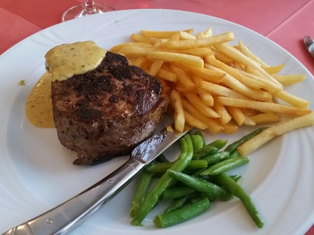 格伦察赫维伦餐馆和美食-Landgasthof Auerhahn