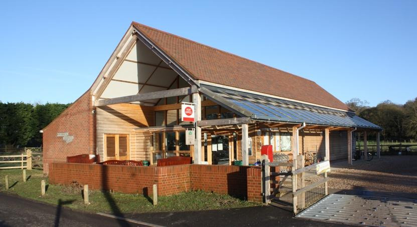 Woodgreen Community Shop景点图片