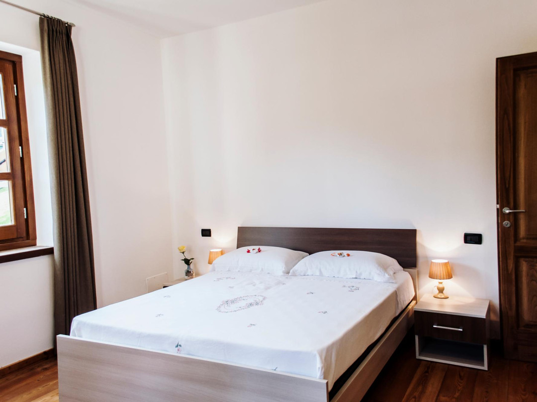 La Civetta Bianca主图